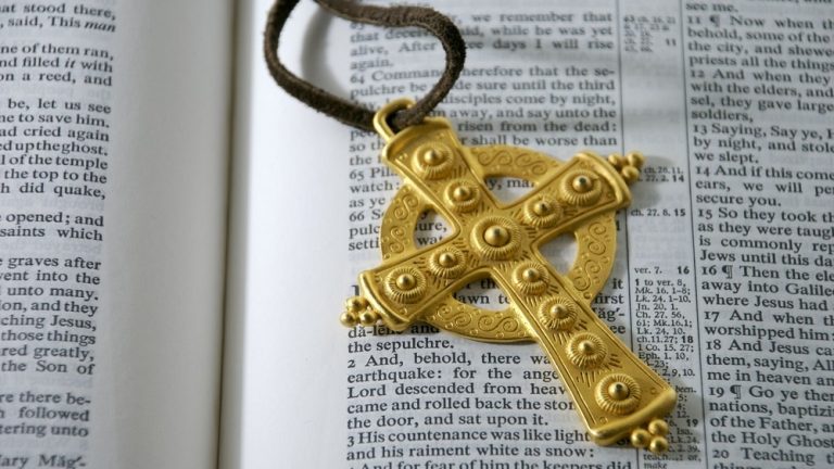 31 Powerful Bible Verses For Healing And Strength